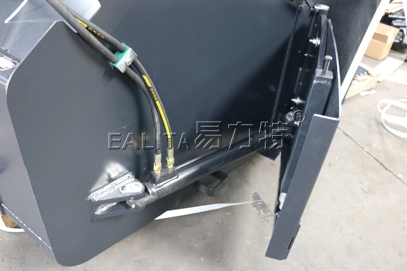 Tracttor Attachment Snow Wings Bucket Tswb2300 Buy Tractor