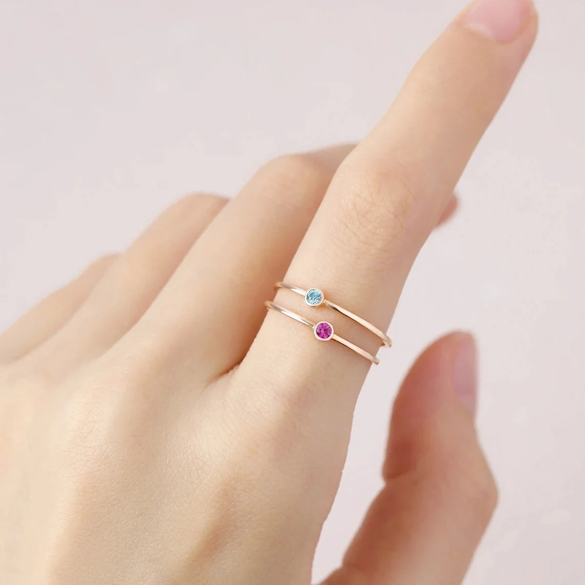 

Wholesale Simple Fashion Jewelry Personalized Minimalist Stainless Steel Gold Plated 12 Birthstone Ring Women