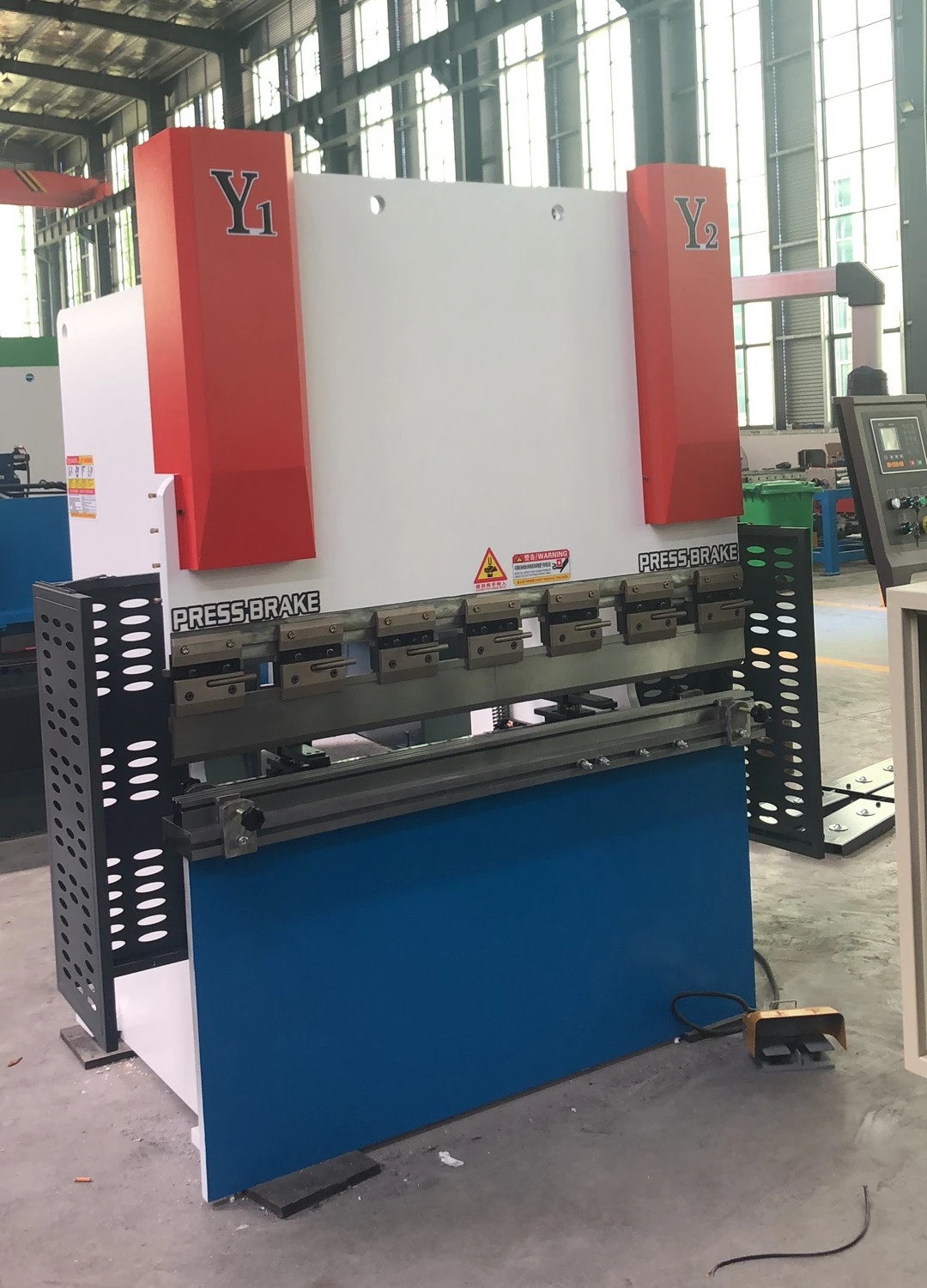 E21 Small Hydraulic Nc Press Brake Metal Sheet Stainless Steel Metal