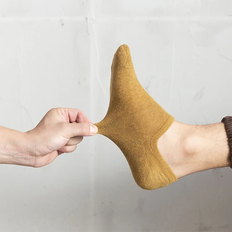 

Wholesale man towel anti slip terry sole cushion breathable invisible custom logo plain cotton lovers no show low cut socks