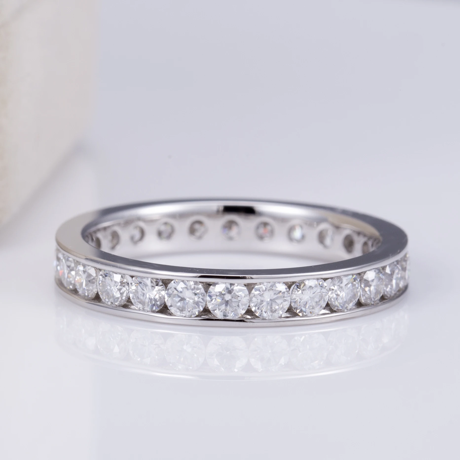 

Messi Jewelry MSR-1160 18k White Gold Wedding Band Full Eternity Ring Diamond Jewelry