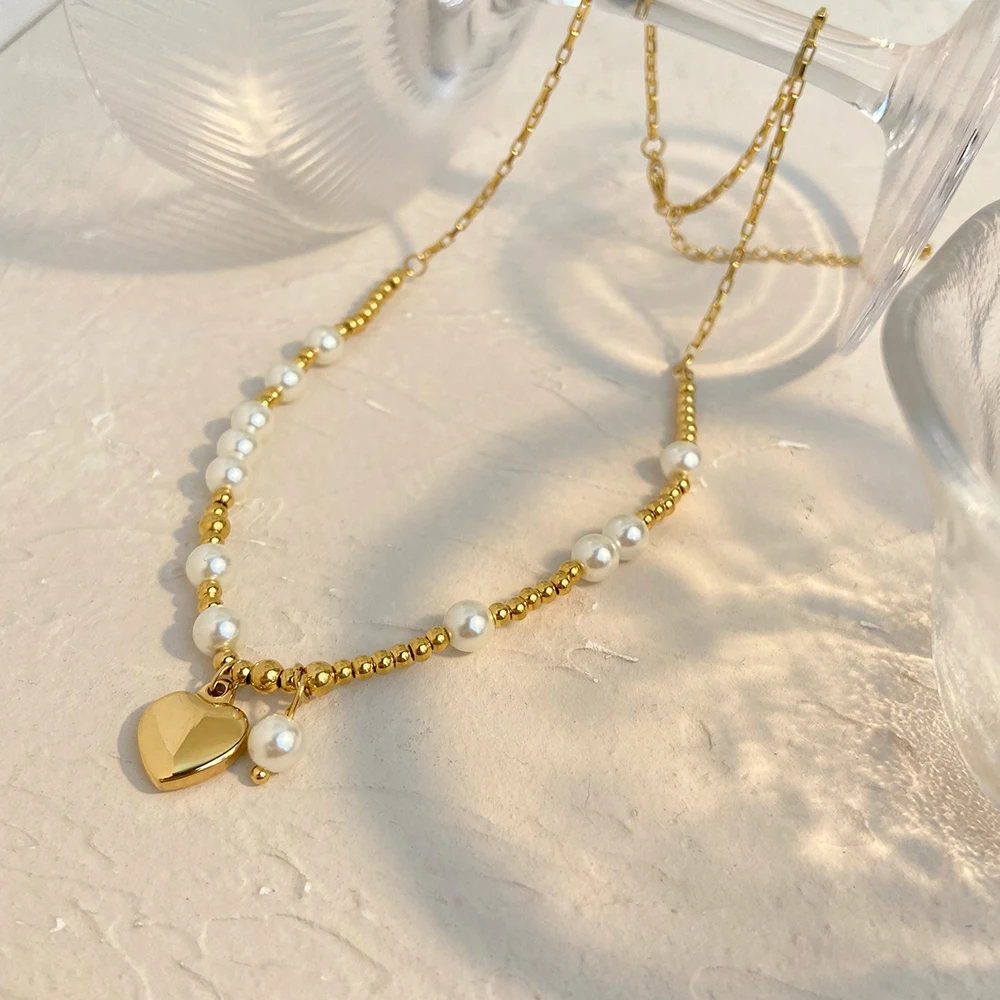 Handmade Beaded Chain Pearl Love Heart Necklace jewelry 18K Gold Plated Stainless Steel Pearl Heart Pendant Necklace