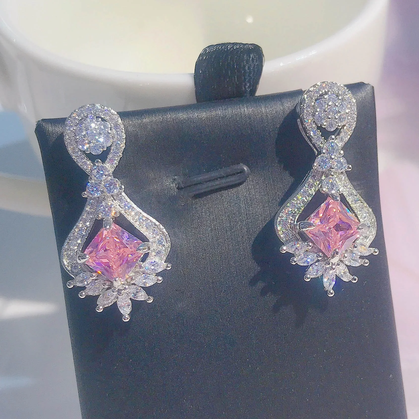 

Luxury Female Crystal Drop Earrings Charm Silver Color Long Wedding Jewelry Dangle Earrings For Women, Customized color