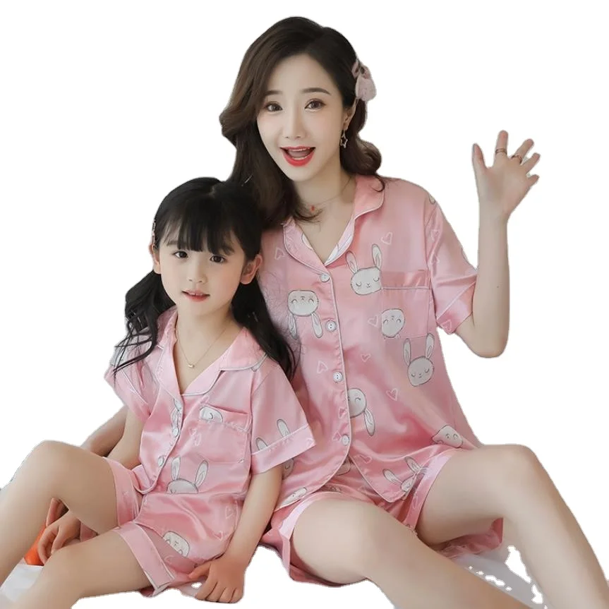

Good quality boy's and girl's sleepwear set women's pajamas homewear with short sleeve, Picture shows