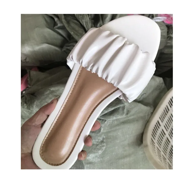 

2021 summer European American flat-bottomed large size imitation leather folds women's sandals slippers
