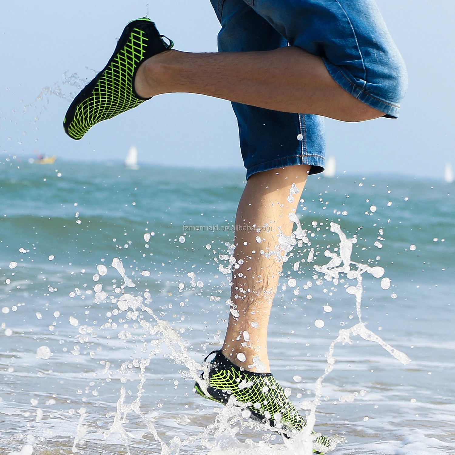 2024 Men Water Shoes Popular Net Lines Beach Swimming Shoes Aqua Shoes