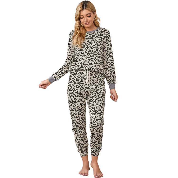 

High Quality Winter Women Leopard Print Knitted Round Neck Long Sleeve Outside Homewear Pajamas Set