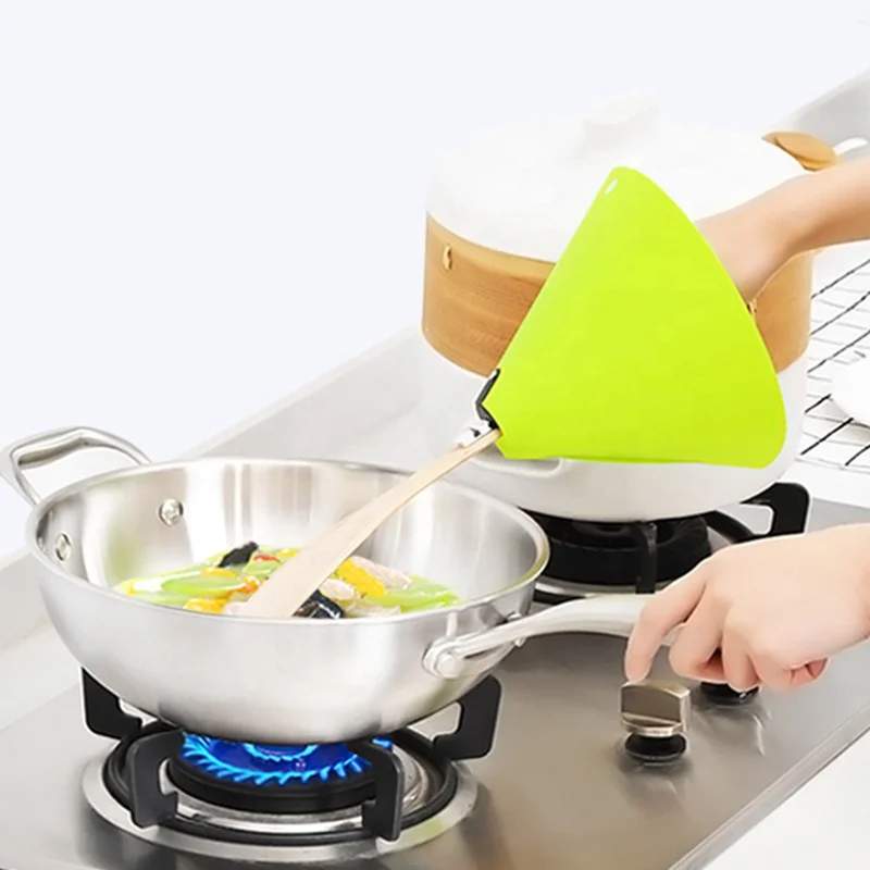 

Kitchen Tools Cooking Stir-fry Anti Oil Splash Anti Burn Wood Spatula Protective Cover, Green yellow