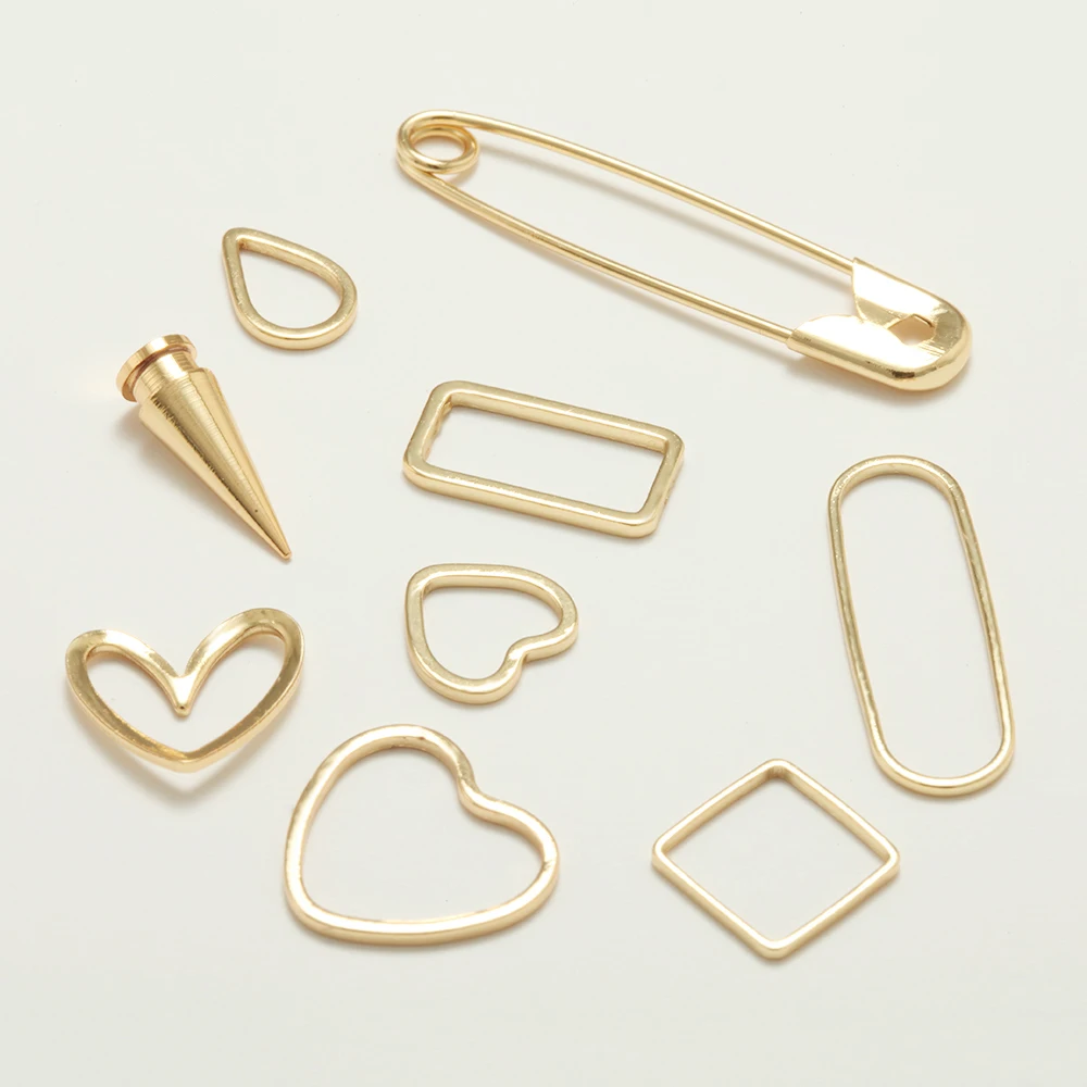 

Simple Design 18k Gold Plated Charms Heart Square Awl Star Shape Pendant Accessories For Necklace Jewelry Making