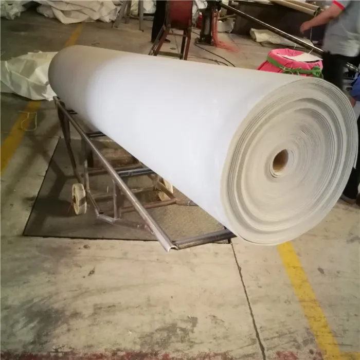 printing non woven carpet.jpg
