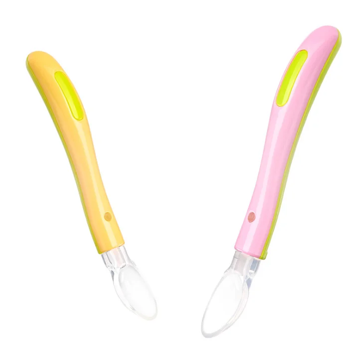 

Amazon hot sale nice price fashion Breastfeeding tableware wholesale baby soft tip spoon