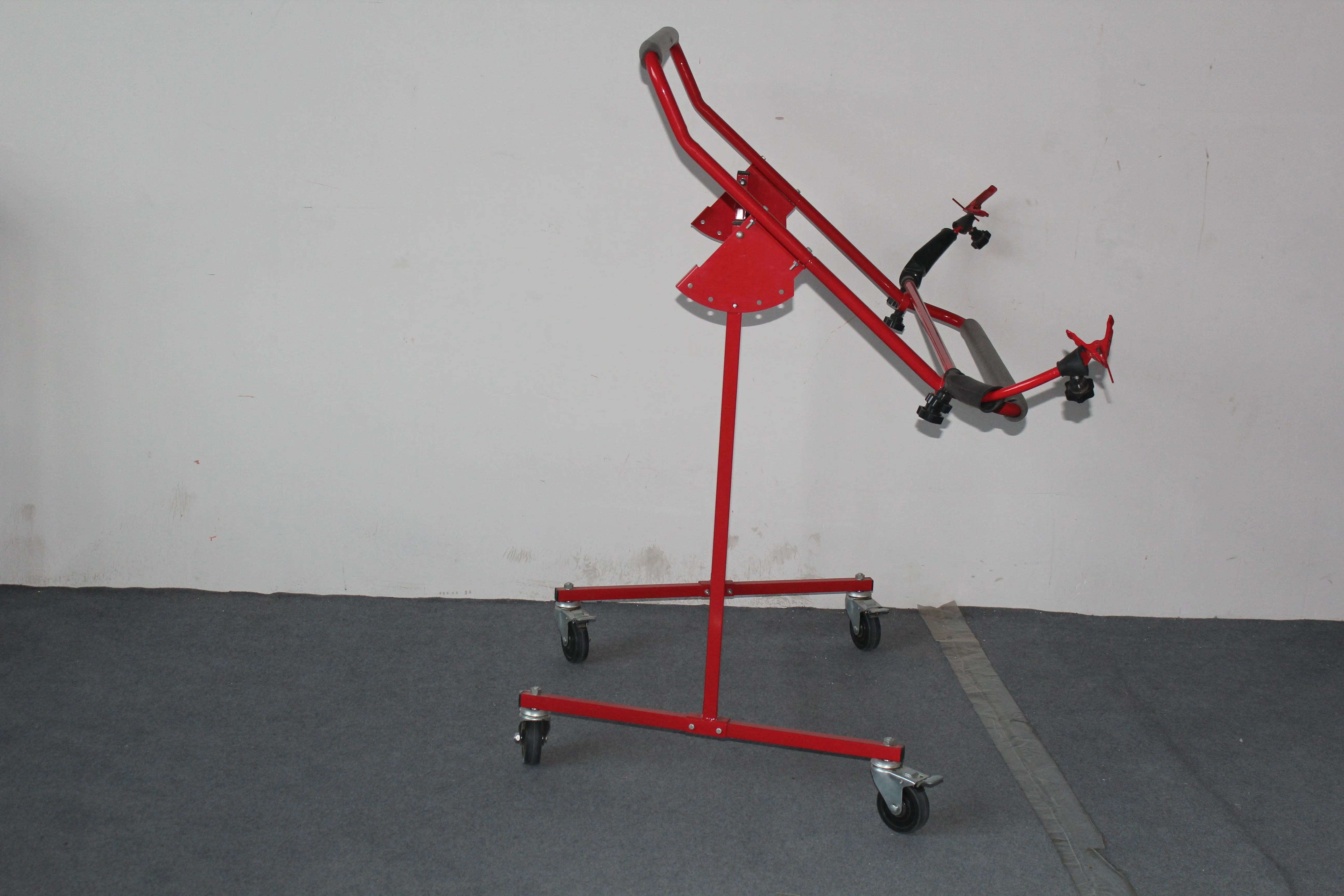 
Adjustable Bumper Stand 