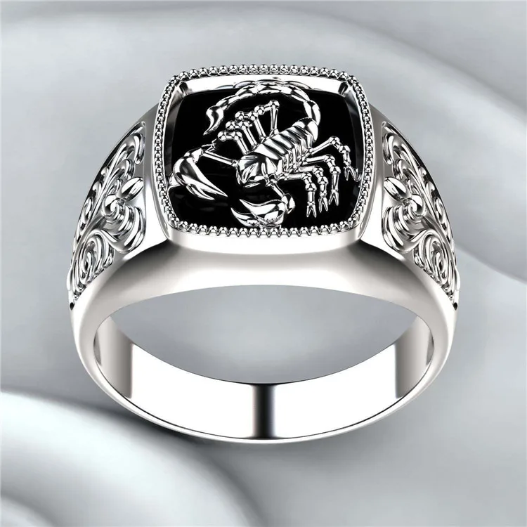 

New Creative 925 Silver Poison Scorpion Memorial Day Ring Scorpio Relief Men's Ring Plating