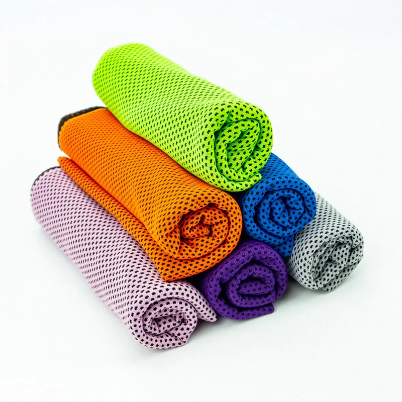 Free Sample Custom Logo Yoga Sport Cooling Towel in Bottle