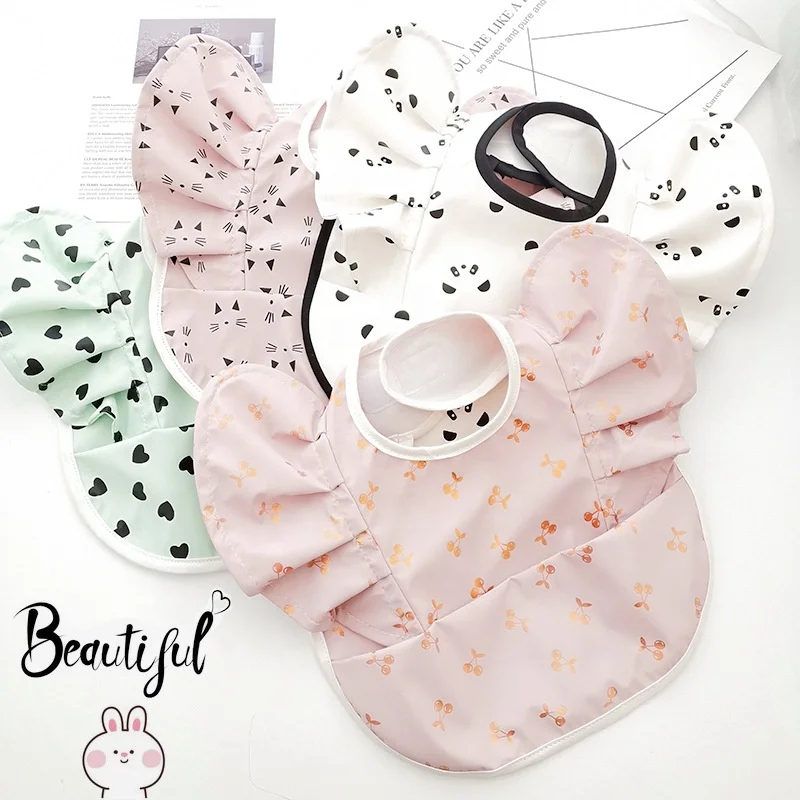 

Amazon Popular Waterproof Printed Fashion Princess Baby Bibs Angel Wing Ruffle Baby Girl Feeding Burp Cloth Polka Dots, 16colors