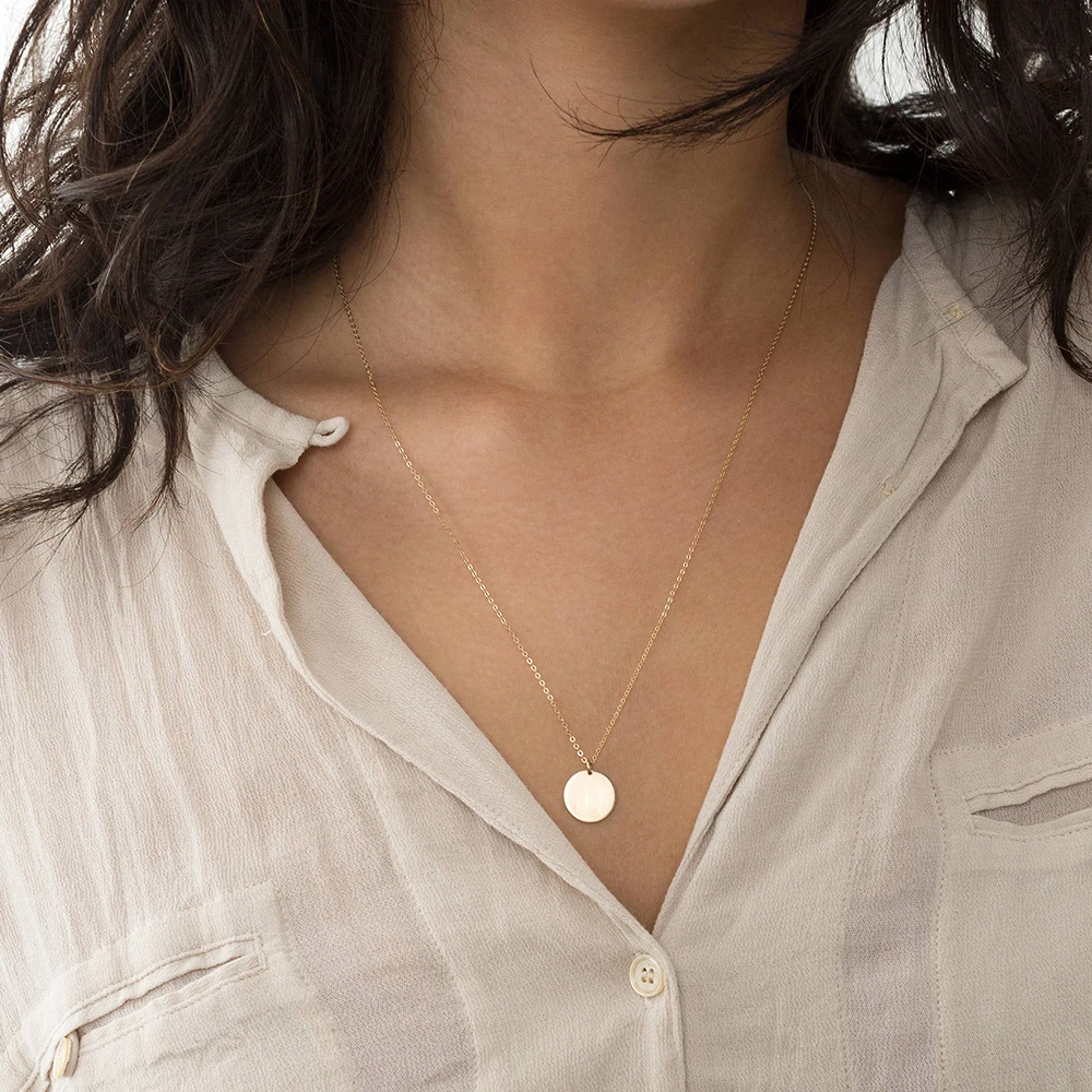 EManco Trendy Personalized Custom 13mm Round Pendant Necklace Stainless Steel Gold Plated Disc Clavicle Chain Wholesale
