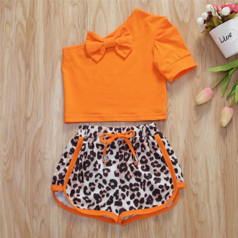 

2020 Summer Girl Orange One Shoulder Short Sleeve Shirt + Cheetah Shorts 2 pcs Outfit Set 1-5T, As photos