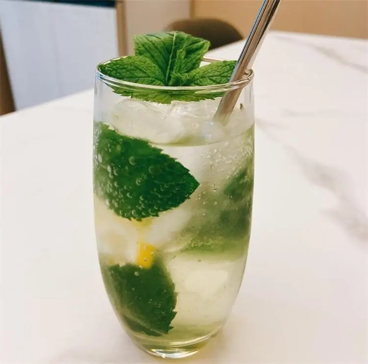 Mini Ice Cube Crusher Machine Ice Chopper