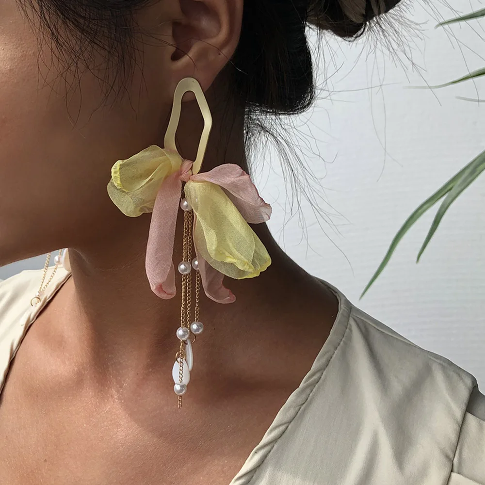 

Handmade Creative Soft Cloth Bow Pearls Drop Earrings Geometric Bowknot Ribbon Pearls Charm Earrings, Picture shows/custom color
