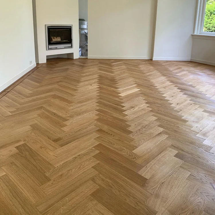 
Customized color UV coating and oiled herringbone engineered wood flooring 