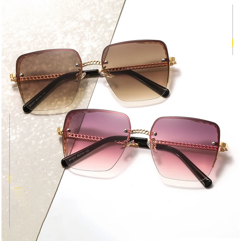 Trendy Hollow Frame Photochromic Lens Sun Glasses Square Sunglasses For Women