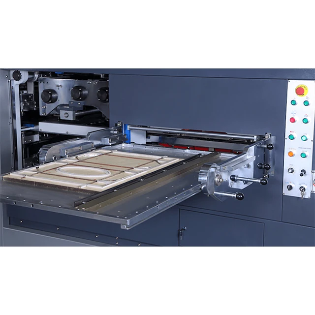 
carton die cuts die cutting and creasing Cutting creasing automatic Machine 