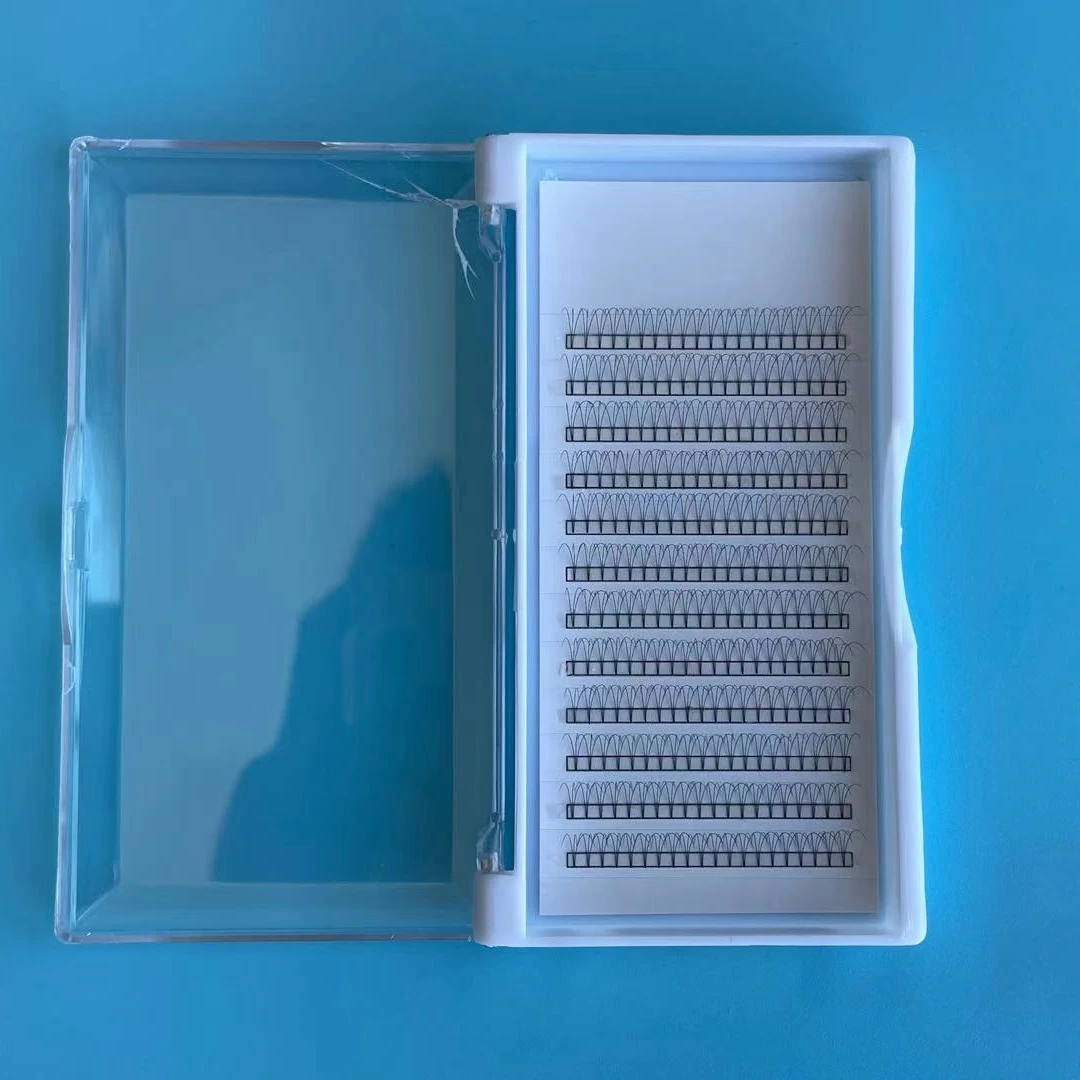 

3D Short Stem Deep Black eyelash extension pre made fans Pointy Base