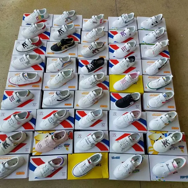 

2020 new children's white shoes casual children's shoes fashion children's sports shoes