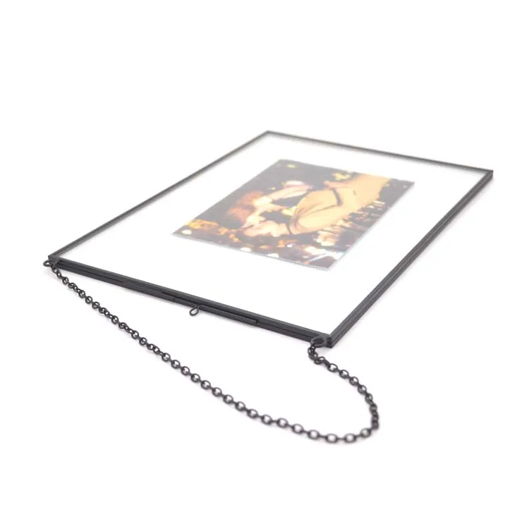 A Frameless Glass Picture Frame ; Glass Decoration Picture Frame