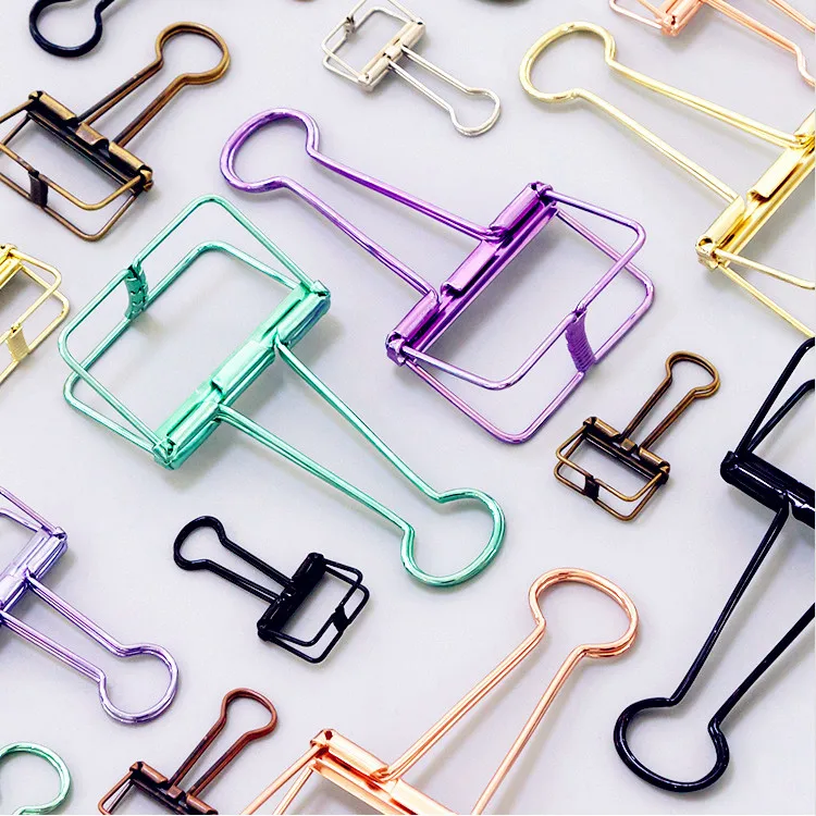 
Colorful Hollow Metal Paper Clip Phone Holder USB Cable Clip Binder Clip 
