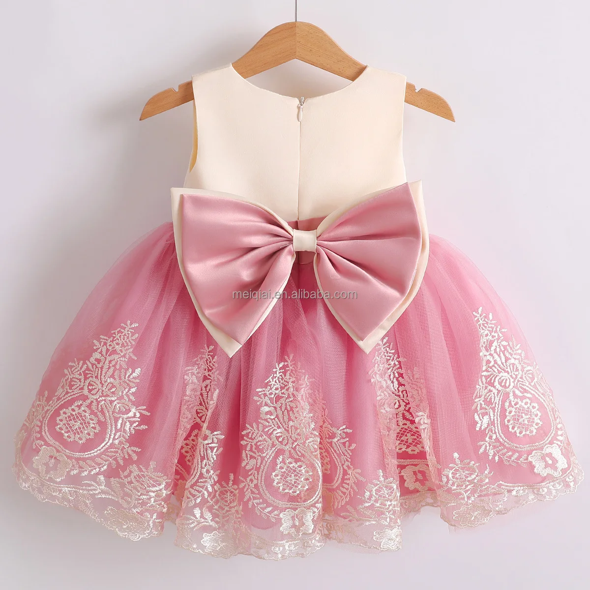 

MQATZ Wholesale New Born Girl Party Dress Court Style Hollow Embroidery Floral Printed Ruffle Lolita Spanish Baby Dress