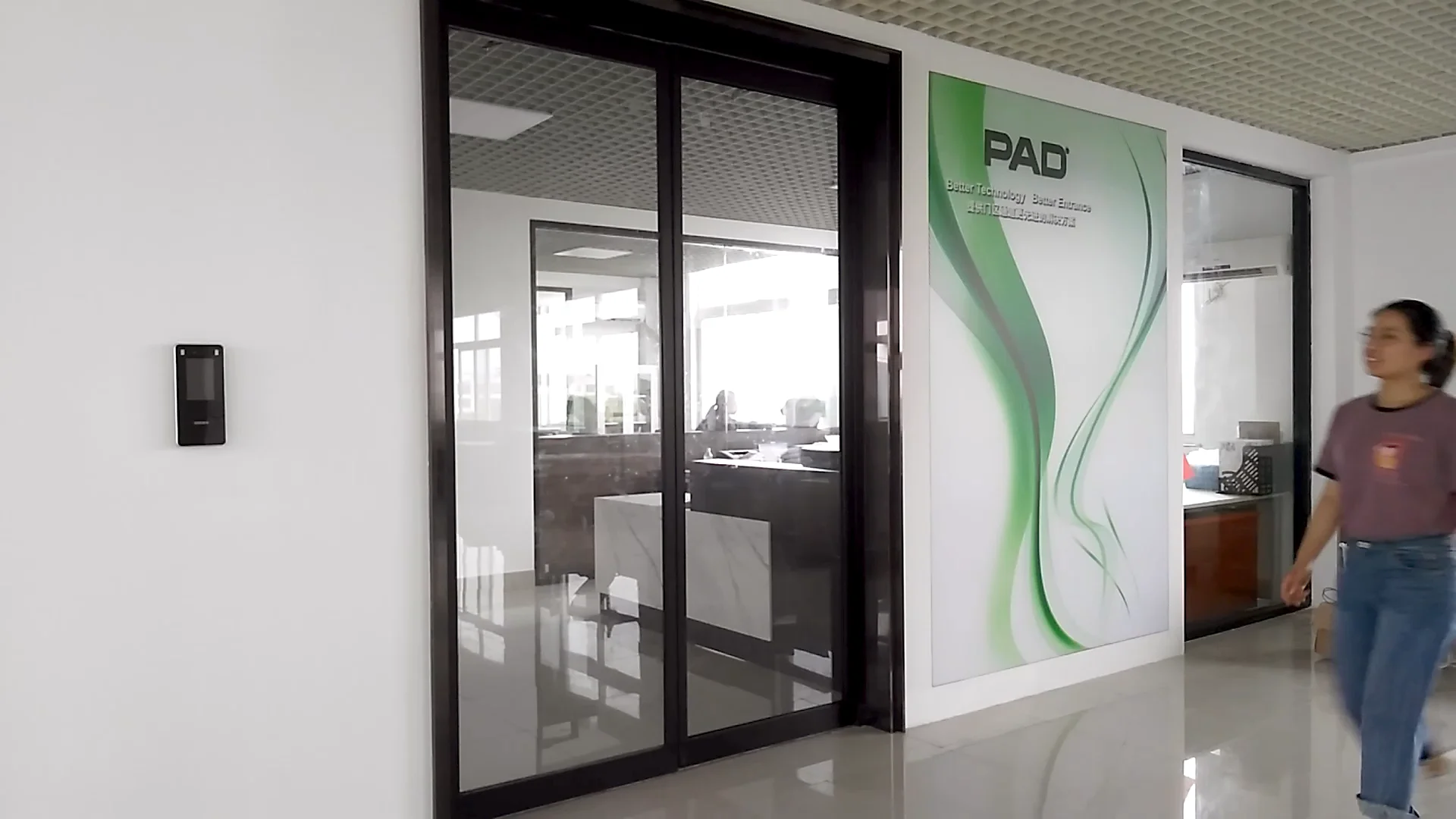 优质玻璃门医院门自动平开门图片