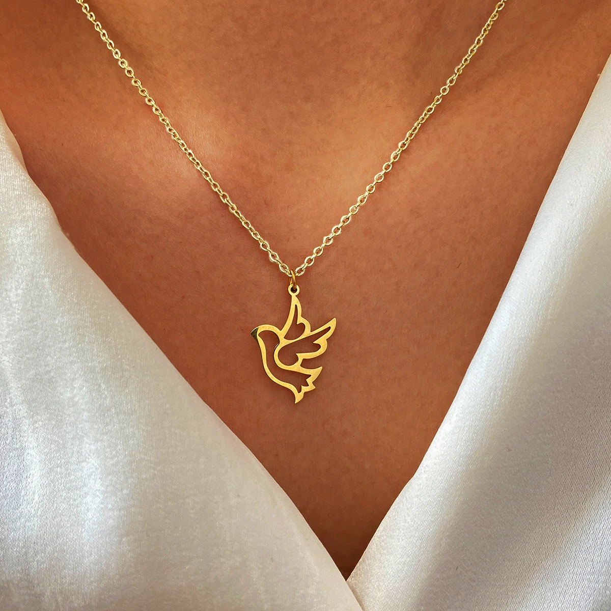 

Stainless Steel Necklaces Peace Pendant Chain Collar Fashion Necklace For Women Jewelry Trendy Accessories Friends Gifts