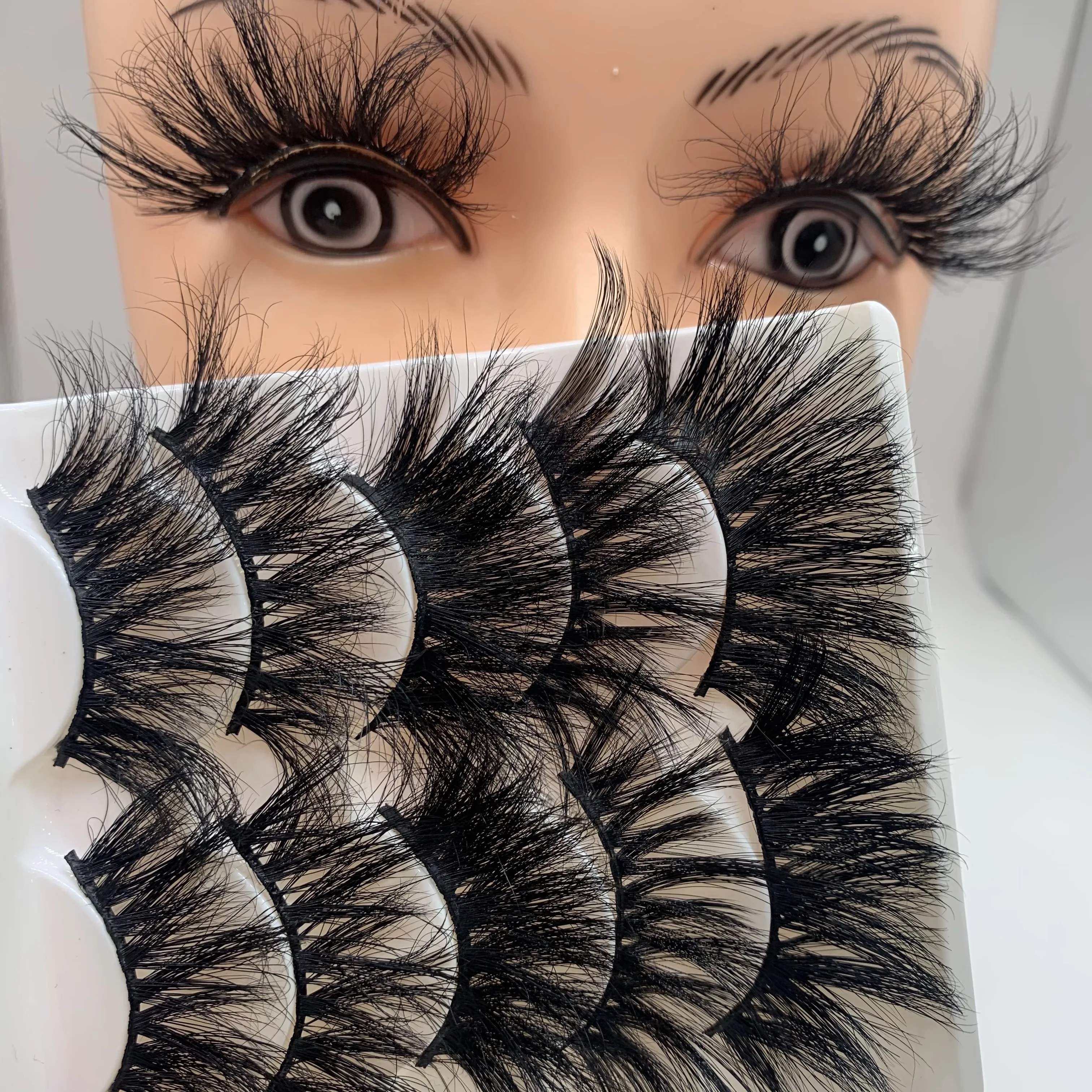 

Hot sale 25mm lashes Custom full strip lashes case False Eyelash Packaging mink eyelashes, Black color