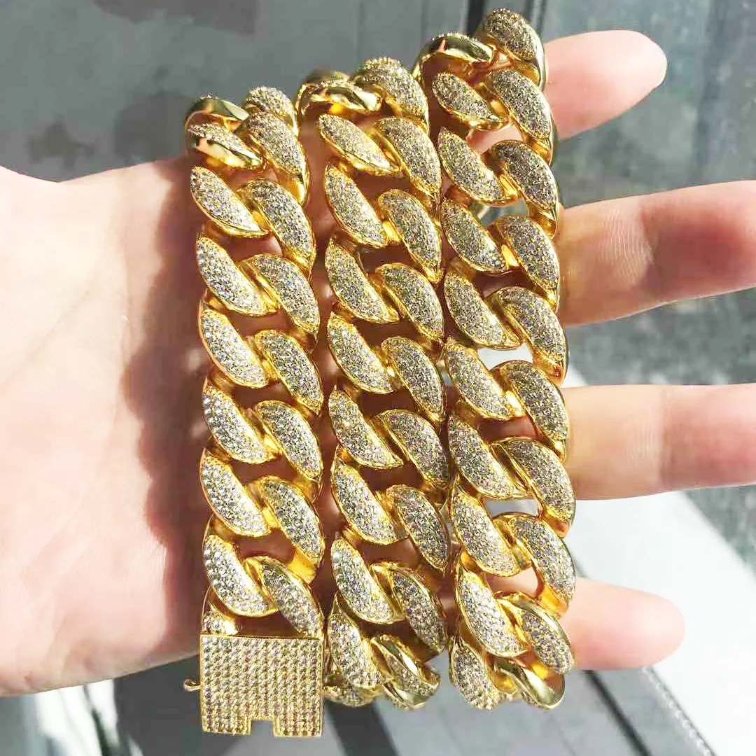 

18mm Big Heavy Mens Iced Out 10K Gold Frozen Cuban Link Chain Necklace Designs in Dubai