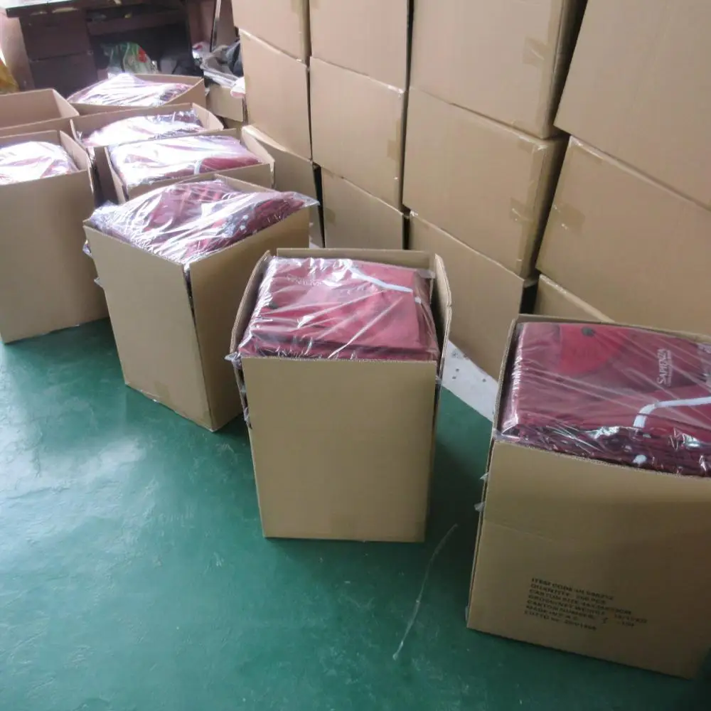 书包重量轻可洗与多种颜色可选择 包装: 1 个/塑料袋,40 个/ctn 纸箱