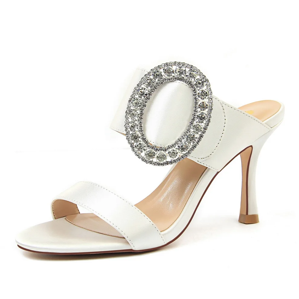 

566-1 European and American fashion sexy banquet high heel metal rhinestone buckle satin word with female sandals and slippers