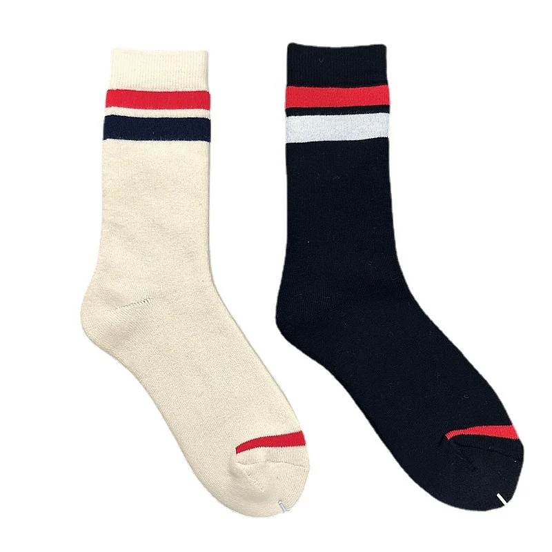 

Trendy Full Terry Two-Bar High Tube Cotton Socks Thickened Couple Socks, Picture shows