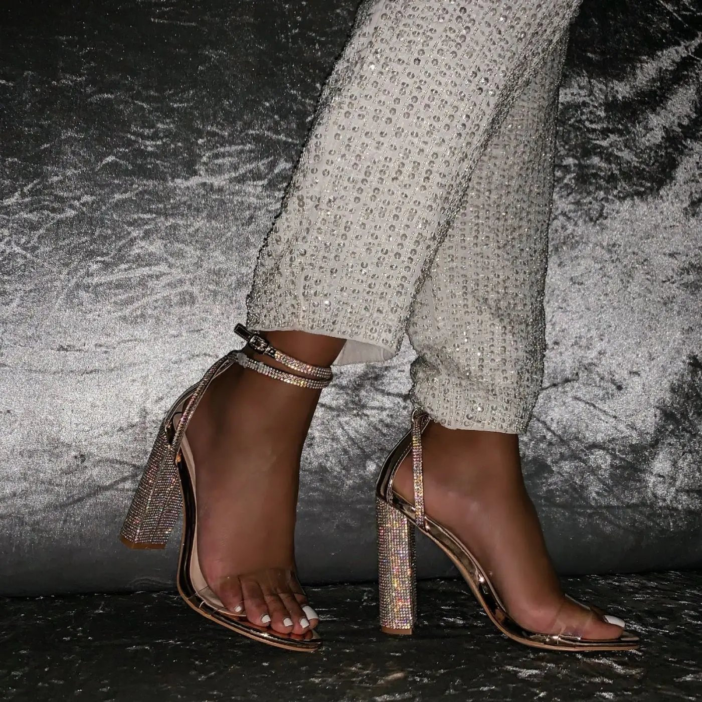 

DEleventh Shoes Woman Wedding shoes PVC Clear Rhinestone High Heels Fashion Sandals Summer Coarser Heel Party Shoes Silver Gold