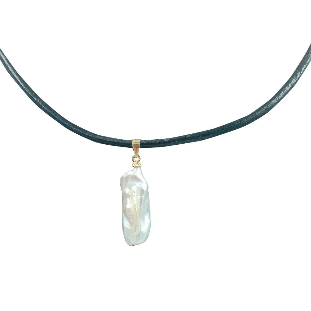 

LEATHER PEARL pendant NECKLACE 100% NATURAL BIWA FRESHWATER PEARL