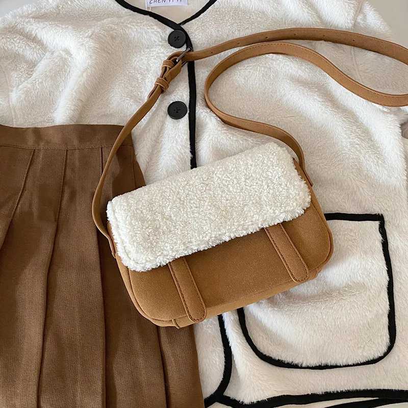 

2021 good quality lamb hair stitching shoulder bag small capacity bag female crossbody small square bag for young girls, Brown , white