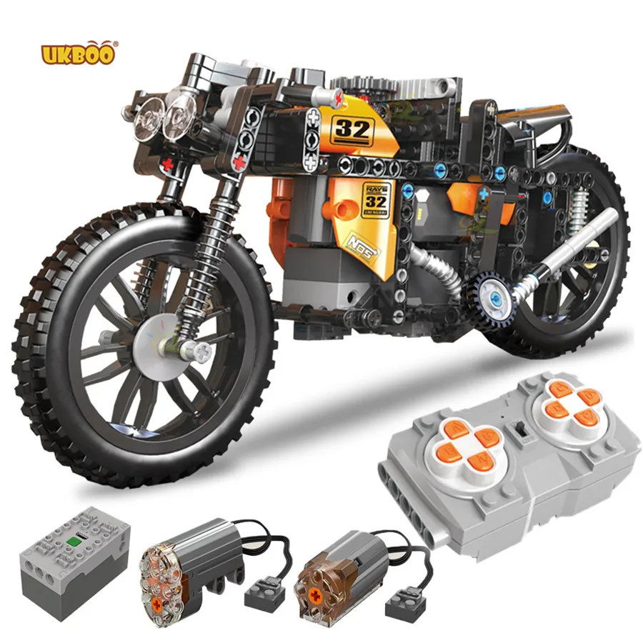 

UKBOO Free Shipping 639PCS Racing Motorcycle Sport Race Motorbike Gift Toys Building Blocks Model for Children