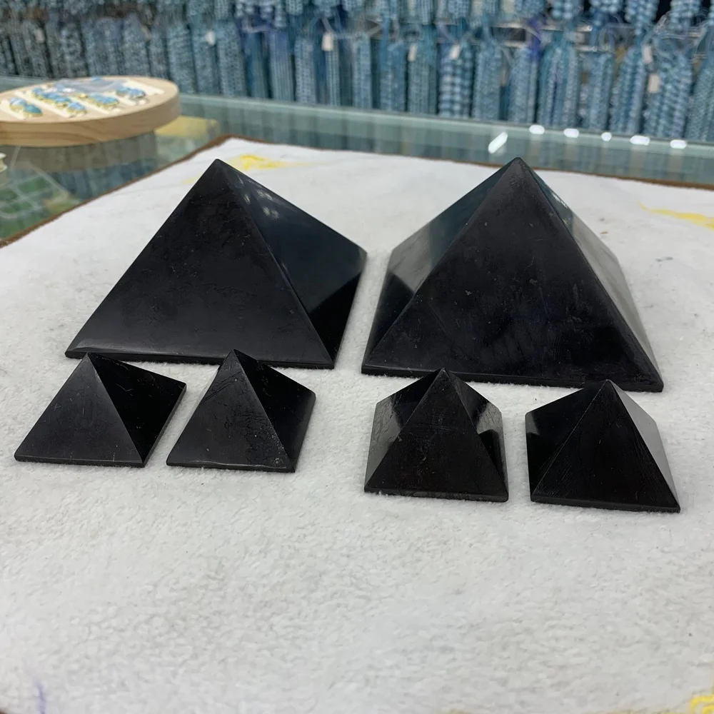 

Wholesale price 40x40mm 100x100mm natural pyramid shungite