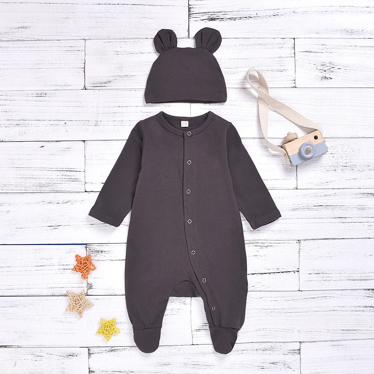 

Wholesale Baby Pure Color Cotton Long Sleeve Jumpsuits Romper With Hat