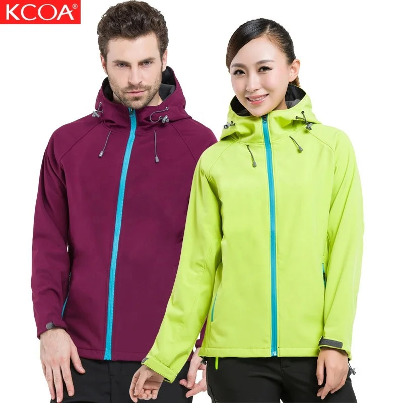 

2019 KCOA New Arrival Low MOQ Mens Soft Shell Windbreaker Jacket For Camping, 15 colors