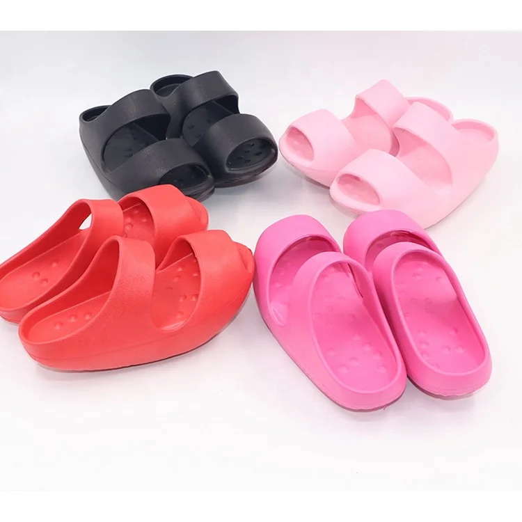 

Body waving leg fitting indoor fitness equipment slimming lose weight shaking slides shoes with round steel bottom