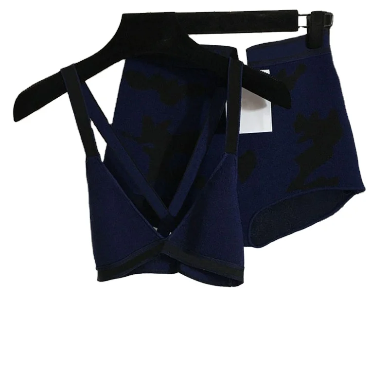 

Classic Style Letter Jacquard Camouflage Printed High Waist Swimwear for Lady