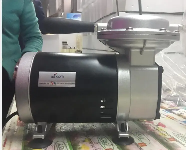 China Air Oil Less Vacuum Pump Price