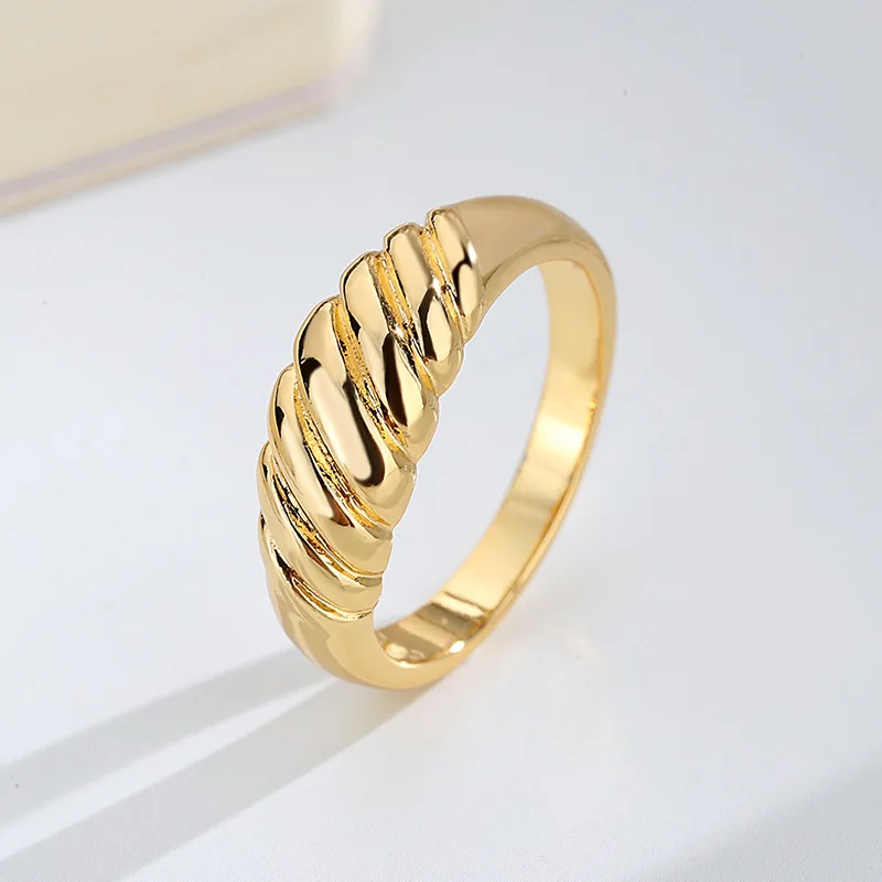 

High End brass Gold Plated Croissant Rings Stainless Steel Rings for Women Trendy Earring Wholesale Tarnish Free, Custom color