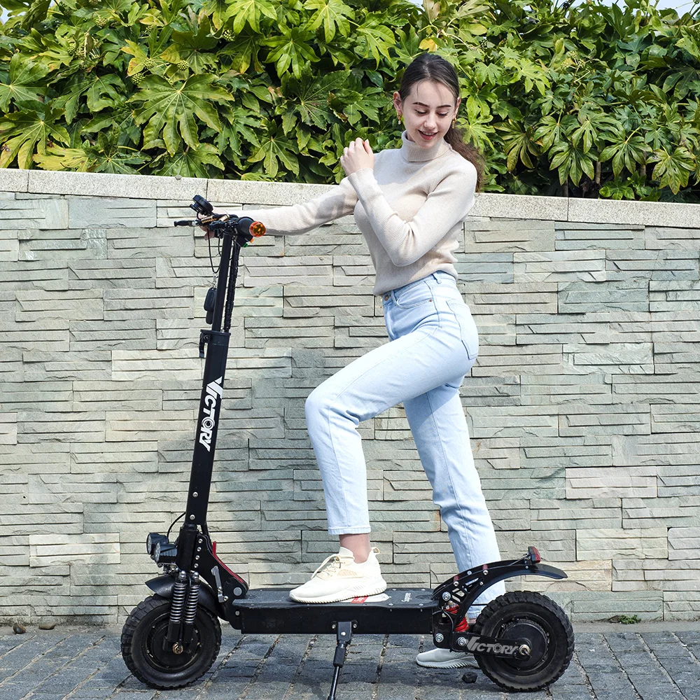 10 Inch Tire 48v 52V Dual motor 2400w 2000W Motor Powerful Off road dual motor Electric Scooter for adults